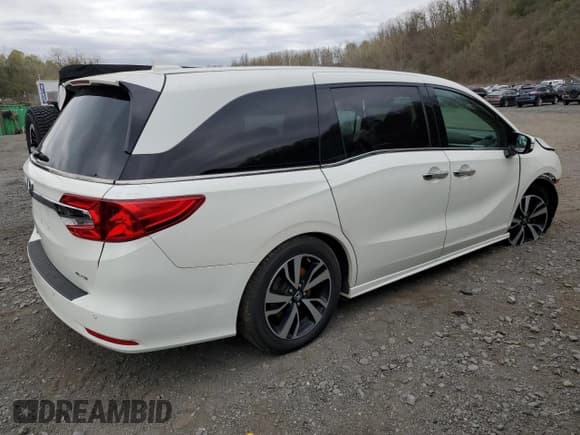 ✅ 2018 Honda Odyssey Elite • VIN: 5FNRL6H92JB028423 • Лот: 54118045. Опубликован ранее на Copart с пробегом 70 026 миль. Бесплатный доступ к архиву аукционных продаж из США и подробный отчёт об истории автомобиля на DreamBid. Изображение 3.