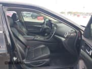 ✅ 2019 Nissan Maxima SV • VIN: 1N4AA6AV5KC380958 • Lot: 43550953. Listed on IAAI with 120,954 mi. Free auction sales archive from the USA and detailed vehicle history report at DreamBid. Image 5.