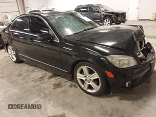 ✅ 2010 Mercedes-Benz C 300 Sport • VIN: WDDGF8BB1AF383851 • Lot: 43780981. Wystawiony na IAAI z przebiegiem 87 742 mil. Bezpłatny archiwum sprzedaży aukcyjnych z USA i szczegółowy raport historii pojazdu na DreamBid. Zdjęcie 1.