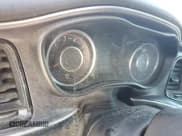 ✅ 2016 Dodge Challenger R/T Plus • VIN: 2C3CDZBTXGH193281 • Lot: 87083135. Wystawiony na Copart z przebiegiem Nie podano. Bezpłatny archiwum sprzedaży aukcyjnych z USA i szczegółowy raport historii pojazdu na DreamBid. Zdjęcie 9.