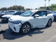 ✅ 2024 Volkswagen ID.4 Standard • VIN: 1V2BMPE8XRC006824 • Лот: 42437084. Опубликован ранее на IAAI с пробегом 9 142 миль. Бесплатный доступ к архиву аукционных продаж из США и подробный отчёт об истории автомобиля на DreamBid. Изображение 2.