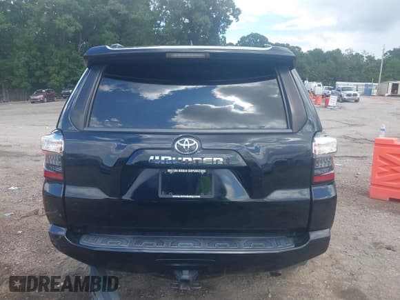 ✅ 2021 Toyota 4Runner SR5 Premium • VIN: JTEFU5JR1M5241367 • Lot: 42816713. Wystawiony na IAAI z przebiegiem 39 870 mil. Bezpłatny archiwum sprzedaży aukcyjnych z USA i szczegółowy raport historii pojazdu na DreamBid. Zdjęcie 16.