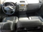 ✅ 2005 Nissan Titan SE • VIN: 1N6AA07A55N503384 • Lot: 51295665. Wystawiony na Copart z przebiegiem 92 942 mil. Bezpłatny archiwum sprzedaży aukcyjnych z USA i szczegółowy raport historii pojazdu na DreamBid. Zdjęcie 8.