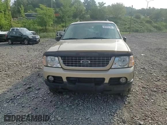 ✅ 2003 Ford Explorer XLT • VIN: 1FMZU73W33UB68860 • Lot: 66949785. Listed on Copart with 81,690 mi. Free auction sales archive from the USA and detailed vehicle history report at DreamBid. Image 14.