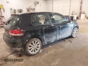 ✅ 2013 Volkswagen Golf TDI w/Sunroof & Nav • VIN: WVWNM7AJ1DW009528 • Lot: 43574818. Wystawiony na IAAI z przebiegiem 81 377 mil. Bezpłatny archiwum sprzedaży aukcyjnych z USA i szczegółowy raport historii pojazdu na DreamBid. Zdjęcie 4.