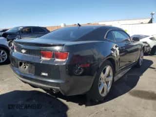 2010 Chevrolet Camaro 1LT с VIN 2G1FB1EV1A9130285, выставлен на аукционе Copart как лот 82781915 с пробегом 160 267 миль миль и Чистый • Clean title. История ставок и продаж доступна на DreamBid. Изображение 3.