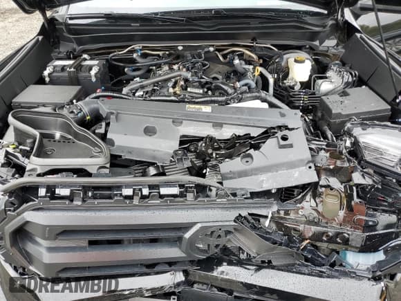 ✅ 2025 Toyota Tacoma SR5 • VIN: 3TMLB5JN7SM170399 • Lot: 86440275. Wystawiony na Copart z przebiegiem 2 181 mil. Bezpłatny archiwum sprzedaży aukcyjnych z USA i szczegółowy raport historii pojazdu na DreamBid. Zdjęcie 11.