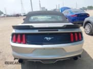 ✅ 2016 Ford Mustang EcoBoost Premium • VIN: 1FATP8UH3G5299901 • Lot: 42676095. Wystawiony na IAAI z przebiegiem 94 872 mil. Bezpłatny archiwum sprzedaży aukcyjnych z USA i szczegółowy raport historii pojazdu na DreamBid. Zdjęcie 17.