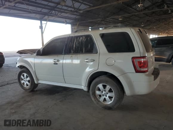 ✅ 2011 Mercury Mariner • VIN: 4M2CN8B73BKJ04913 • Lot: 88345615. Listed on Copart with 215,124 mi. Free auction sales archive from the USA and detailed vehicle history report at DreamBid. Image 2.