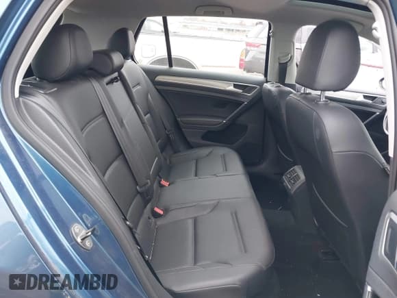 ✅ 2016 Volkswagen Golf TSI S • VIN: 3VW217AU0GM016509 • Lot: 43671844. Wystawiony na IAAI z przebiegiem 107 543 mil. Bezpłatny archiwum sprzedaży aukcyjnych z USA i szczegółowy raport historii pojazdu na DreamBid. Zdjęcie 8.