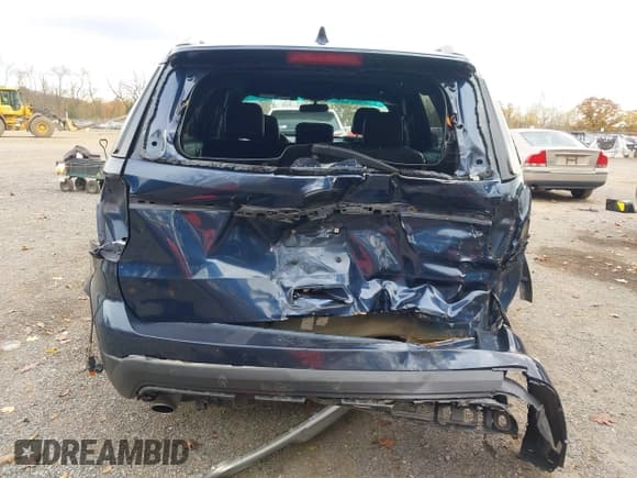 ✅ 2016 Ford Explorer XLT • VIN: 1FM5K8D89GGB68781 • Lot: 43620074. Listed on IAAI with 132,137 mi. Free auction sales archive from the USA and detailed vehicle history report at DreamBid. Image 6.