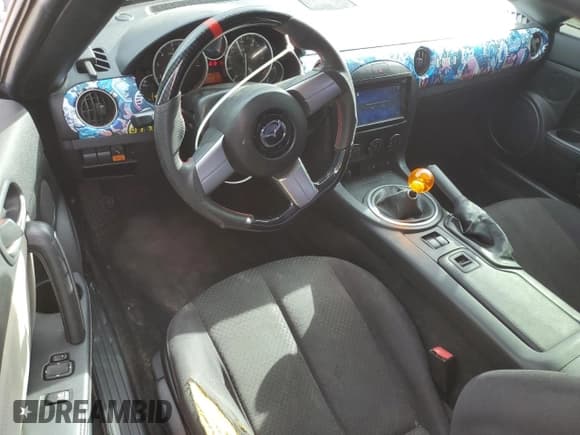 ✅ 2008 Mazda MX-5 Miata Grand Touring • VIN: JM1NC25F680143097 • Лот: 92710345. Опубликован ранее на Copart с пробегом 111 776 миль. Бесплатный доступ к архиву аукционных продаж из США и подробный отчёт об истории автомобиля на DreamBid. Изображение 8.