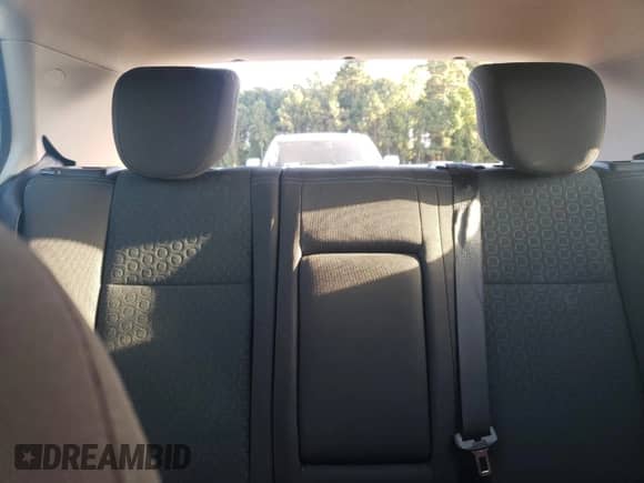 2015 Chevrolet Trax LS z VIN KL7CJKSB0FB246836, wystawiony jako Copart lot #82005255 z przebiegiem 105 912 mil mil oraz Szkoda całkowita • Salvage title. Historia ofert i sprzedaży dostępna na DreamBid. Obrazek 10.