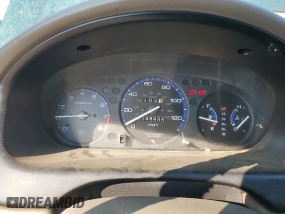 ✅ 1999 Honda Civic LX • VIN: 2HGEJ6677XH558901 • Lot: 86995585. Listed on Copart with 239,700 mi. Free auction sales archive from the USA and detailed vehicle history report at DreamBid. Image 9.