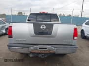 ✅ 2006 Nissan Titan XE • VIN: 1N6AA07AX6N540772 • Lot: 43687267. Wystawiony na IAAI z przebiegiem 179 235 mil. Bezpłatny archiwum sprzedaży aukcyjnych z USA i szczegółowy raport historii pojazdu na DreamBid. Zdjęcie 17.