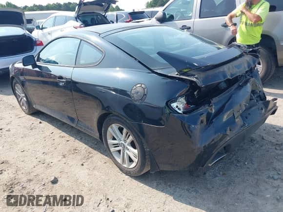 2008 Hyundai Tiburon GS с VIN KMHHM66D08U291751, выставлен на аукционе IAAI как лот 42399668 с пробегом 161 156 миль миль и . История ставок и продаж доступна на DreamBid. Изображение 3.