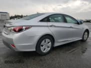 ✅ 2012 Hyundai Sonata Hybrid • VIN: KMHEC4A40CA030499 • Lot: 59590825. Listed on Copart with 125,184 mi. Free auction sales archive from the USA and detailed vehicle history report at DreamBid. Image 3.