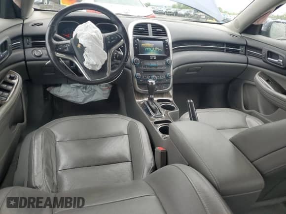 2015 Chevrolet Malibu LT z VIN 1G11D5SL9FF228817, wystawiony jako Copart lot #56378795 z przebiegiem 73 740 mil mil oraz Szkoda całkowita • Salvage title. Historia ofert i sprzedaży dostępna na DreamBid. Obrazek 8.