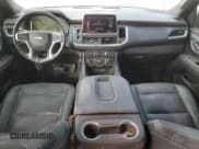 ✅ 2021 Chevrolet Tahoe LS • VIN: 1GNSCMKD4MR299752 • Lot: 50038445. Wystawiony na Copart z przebiegiem 69 349 mil. Bezpłatny archiwum sprzedaży aukcyjnych z USA i szczegółowy raport historii pojazdu na DreamBid. Zdjęcie 8.