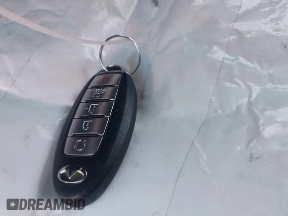 ✅ 2018 Infiniti Q50 Luxe • VIN: JN1EV7AR3JM433516 • Lot: 43016793. Listed on IAAI with 30,877 mi. Free auction sales archive from the USA and detailed vehicle history report at DreamBid. Image 11.