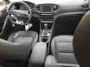 2019 Hyundai Ioniq Limited с VIN KMHC85LC6KU122734, выставлен на аукционе Copart как лот 74376264 с пробегом Не указан миль и На запчасти • Non repairable. История ставок и продаж доступна на DreamBid. Изображение 8.