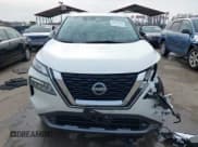 ✅ 2022 Nissan Rogue SL • VIN: 5N1BT3CB0NC733178 • Lot: 41829357. Wystawiony na IAAI z przebiegiem 49 780 mil. Bezpłatny archiwum sprzedaży aukcyjnych z USA i szczegółowy raport historii pojazdu na DreamBid. Zdjęcie 12.