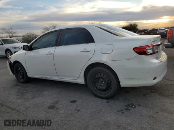 ✅ 2013 Toyota Corolla L • VIN: 5YFBU4EE7DP166309 • Lot: 90689645. Listed on Copart with 176,695 mi. Free auction sales archive from the USA and detailed vehicle history report at DreamBid. Image 2.