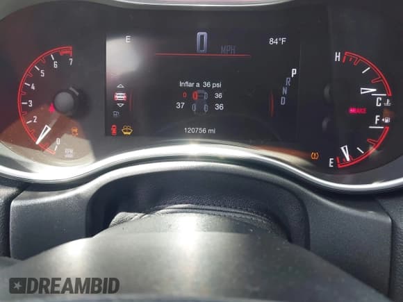 ✅ 2019 Dodge Durango SXT Plus • VIN: 1C4RDJAG2KC780114 • Lot: 42572276. Wystawiony na IAAI z przebiegiem 120 756 mil. Bezpłatny archiwum sprzedaży aukcyjnych z USA i szczegółowy raport historii pojazdu na DreamBid. Zdjęcie 7.