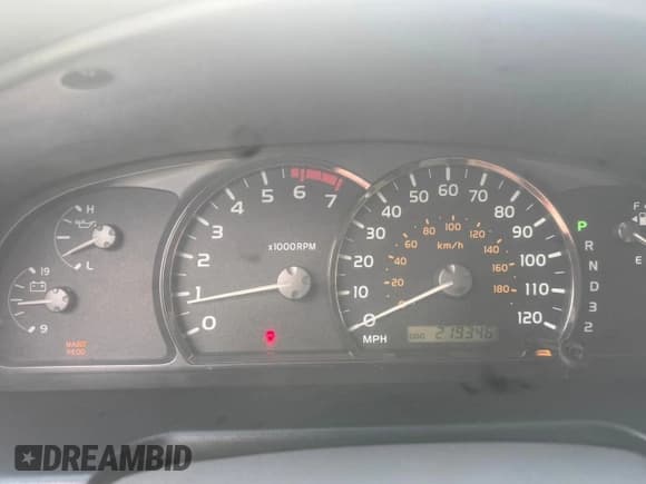 ✅ 2006 Toyota Sequoia SR5 • VIN: 5TDBT44A26S260917 • Lot: 84170105. Listed on Copart with 219,346 mi. Free auction sales archive from the USA and detailed vehicle history report at DreamBid. Image 6.