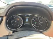 ✅ 2016 Nissan Rogue SV • VIN: KNMAT2MT3GP652642 • Lot: 91370315. Wystawiony na Copart z przebiegiem 182 140 mil. Bezpłatny archiwum sprzedaży aukcyjnych z USA i szczegółowy raport historii pojazdu na DreamBid. Zdjęcie 9.