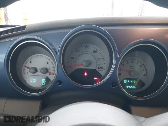 ✅ 2006 Chrysler PT Cruiser Touring • VIN: 3C3JY55E86T311609 • Лот: 43631390. Опубликован ранее на IAAI с пробегом 84 236 миль. Бесплатный доступ к архиву аукционных продаж из США и подробный отчёт об истории автомобиля на DreamBid. Изображение 7.