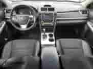 2012 Toyota Camry SE Sport Limited Edition z VIN 4T1BF1FK8CU159377, wystawiony jako Copart lot #82376895 z przebiegiem 216 781 mil mil oraz Szkoda całkowita • Salvage title. Historia ofert i sprzedaży dostępna na DreamBid. Obrazek 8.