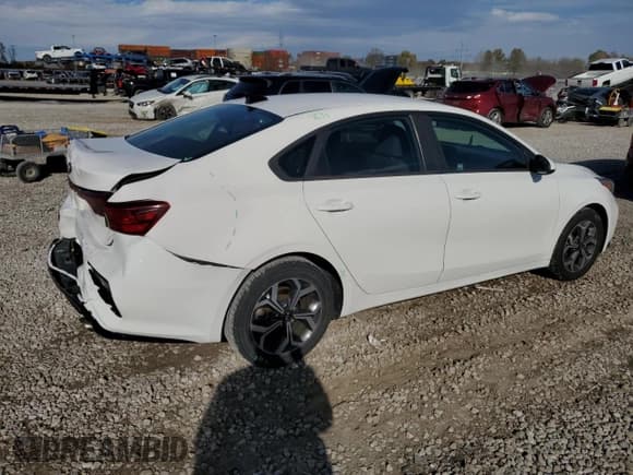 ✅ 2019 Kia Forte LXS • VIN: 3KPF24ADXKE018335 • Lot: 90901895. Listed on Copart with 90,903 mi. Free auction sales archive from the USA and detailed vehicle history report at DreamBid. Image 3.