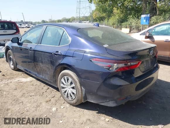 2022 Toyota Camry Hybrid LE с VIN 4T1C31AK2NU043017, выставлен на аукционе IAAI как лот 43309706 с пробегом 47 395 миль миль и . История ставок и продаж доступна на DreamBid. Изображение 3.