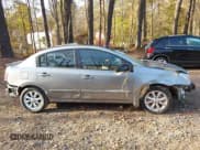 ✅ 2011 Nissan Sentra S • VIN: 3N1AB6AP9BL659958 • Lot: 43686021. Listed on IAAI with 137,920 mi. Free auction sales archive from the USA and detailed vehicle history report at DreamBid. Image 13.
