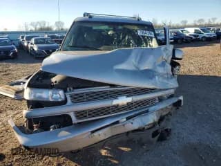 ✅ 2005 Chevrolet Suburban Z71 • VIN: 3GNFK16Z35G209906 • Lot: 79647394. Wystawiony na Copart z przebiegiem Nie podano. Bezpłatny archiwum sprzedaży aukcyjnych z USA i szczegółowy raport historii pojazdu na DreamBid. Zdjęcie 5.
