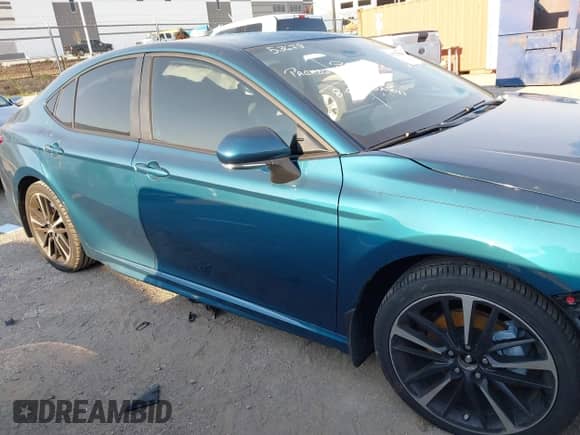 2025 Toyota Camry LE с VIN 4T1DAACK6SU626872, выставлен на аукционе IAAI как лот 43129009 с пробегом 1 207 миль миль и . История ставок и продаж доступна на DreamBid. Изображение 13.