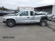 ✅ 2003 Dodge Dakota SLT • VIN: 1D7HL42X83S269082 • Lot: 41890813. Wystawiony na IAAI z przebiegiem Nie podano. Bezpłatny archiwum sprzedaży aukcyjnych z USA i szczegółowy raport historii pojazdu na DreamBid. Zdjęcie 15.