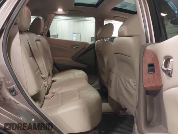 ✅ 2014 Nissan Murano SV • VIN: JN8AZ1MW4EW500217 • Лот: 42268959. Опубликован ранее на IAAI с пробегом 272 308 миль. Бесплатный доступ к архиву аукционных продаж из США и подробный отчёт об истории автомобиля на DreamBid. Изображение 8.