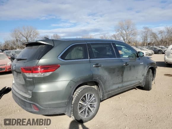 ✅ 2017 Toyota Highlander Hybrid XLE • VIN: 5TDJGRFH9HS031676 • Lot: 43120525. Listed on Copart with Not provided. Free auction sales archive from the USA and detailed vehicle history report at DreamBid. Image 3.