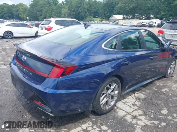 2020 Hyundai Sonata SEL z VIN 5NPEF4JA9LH054987, wystawiony jako IAAI lot #42982048 z przebiegiem 76 550 mil mil oraz . Historia ofert i sprzedaży dostępna na DreamBid. Obrazek 4.