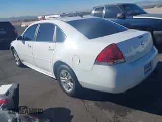 2013 Chevrolet Impala LS z VIN 2G1WA5E3XD1111245, wystawiony jako IAAI lot #43542203 z przebiegiem Nie podano mil oraz . Historia ofert i sprzedaży dostępna na DreamBid. Obrazek 3.