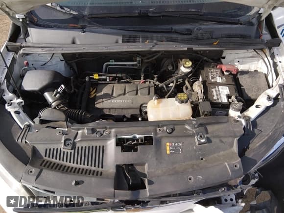 ✅ 2020 Chevrolet Trax LS • VIN: KL7CJKSB3LB022813 • Lot: 43753612. Wystawiony na IAAI z przebiegiem 85 533 mil. Bezpłatny archiwum sprzedaży aukcyjnych z USA i szczegółowy raport historii pojazdu na DreamBid. Zdjęcie 10.