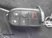 2018 Jeep Grand Cherokee Sterling z VIN 1C4RJFBG1JC489610, wystawiony jako IAAI lot #42689926 z przebiegiem 107 763 mil mil oraz . Historia ofert i sprzedaży dostępna na DreamBid. Obrazek 11.