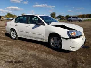 2007 Chevrolet Malibu 2LT z VIN 1G1ZT58N57F314903, wystawiony jako Copart lot #76711574 z przebiegiem 111 904 mil mil oraz Szkoda całkowita • Salvage title. Historia ofert i sprzedaży dostępna na DreamBid. Obrazek 4.