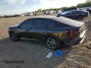 ✅ 2025 Kia K4 LXS • VIN: 3KPFT4DE1SE130975 • Lot: 84660995. Wystawiony na Copart z przebiegiem 10 989 mil. Bezpłatny archiwum sprzedaży aukcyjnych z USA i szczegółowy raport historii pojazdu na DreamBid. Zdjęcie 2.