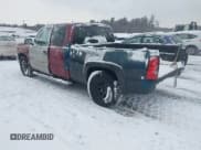 ✅ 2007 Chevrolet Silverado 1500 Work Truck • VIN: 1GCEK19Z17E135296 • Lot: 41447309. Listed on IAAI with 216,647 mi. Free auction sales archive from the USA and detailed vehicle history report at DreamBid. Image 3.