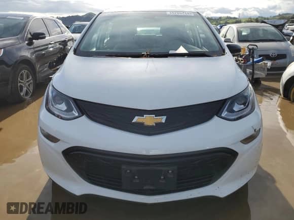 2020 Chevrolet Bolt EV LT z VIN 1G1FW6S00L4109377, wystawiony jako Copart lot #45285744 z przebiegiem 18 617 mil mil oraz . Historia ofert i sprzedaży dostępna na DreamBid. Obrazek 5.
