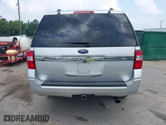 ✅ 2016 Ford Expedition Max Limited • VIN: 1FMJK1KT4GEF44876 • Lot: 42909682. Wystawiony na IAAI z przebiegiem 127 410 mil. Bezpłatny archiwum sprzedaży aukcyjnych z USA i szczegółowy raport historii pojazdu na DreamBid. Zdjęcie 16.