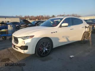 ✅ 2019 Maserati Levante S • VIN: ZN661YUA7KX316173 • Лот: 81277604. Опубликован ранее на Copart с пробегом 31 533 миль. Бесплатный доступ к архиву аукционных продаж из США и подробный отчёт об истории автомобиля на DreamBid. Изображение 1.